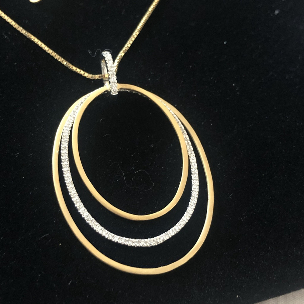 14K Gold Diamond Triple Oval Pendant Necklace-Italy B7Z Kind David Jerusalem